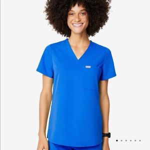 FIGS Catarina one pocket scrub top